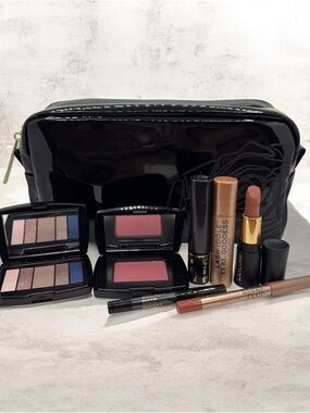 Lancome 8-pcs. Makeup set